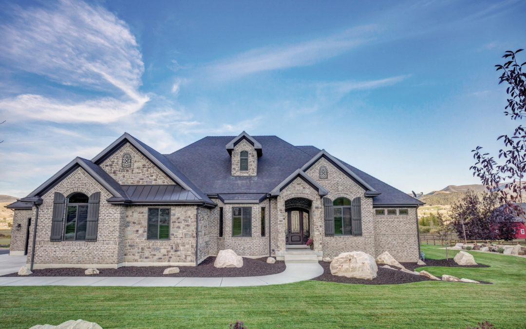 Custom Home Builder: Flint Custom Homes